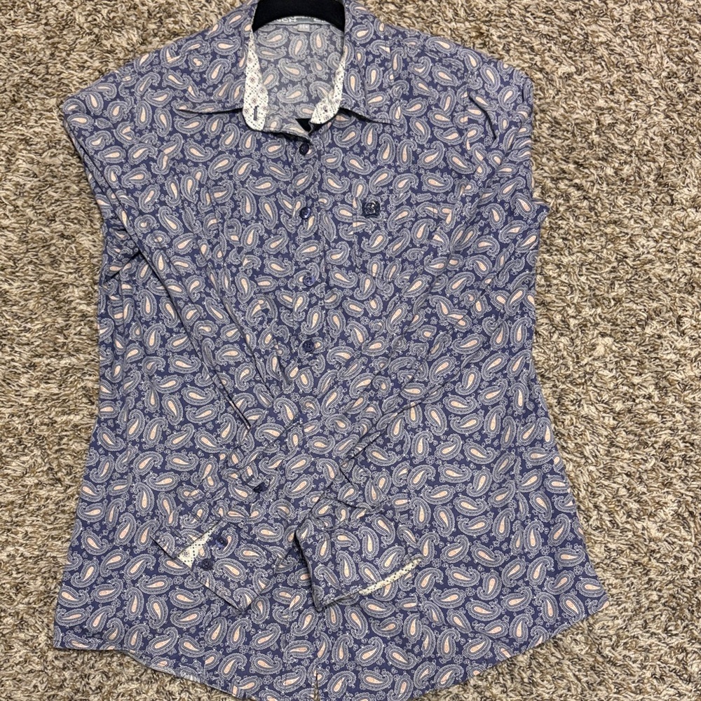 Cinch Women's Blue Paisley Button Down Shirt